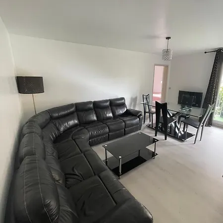 3 Pieces A 5 Minutes De La Gare De * Creil